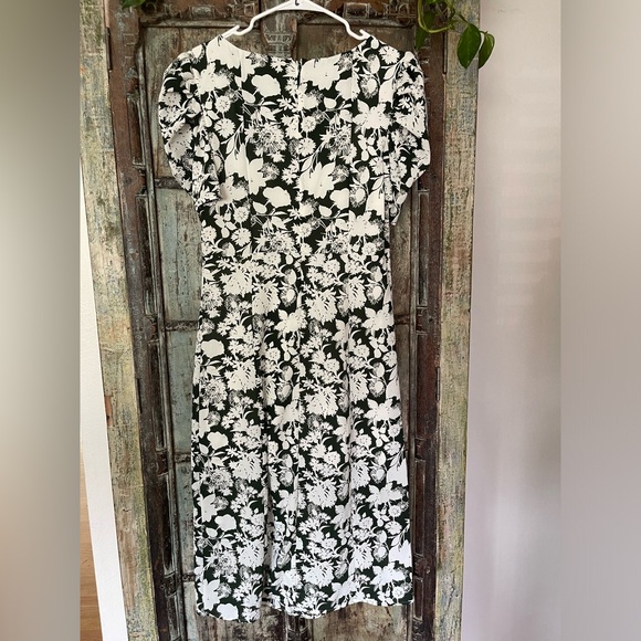 Sam Edelman Puffle Sleeve Midi Column Dress In Green/White - Picture 5 of 7